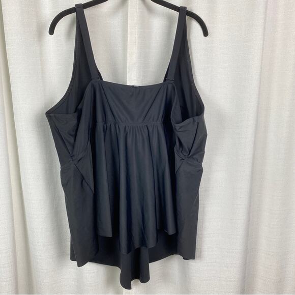 Torrid Black Soft Cup Wireless V Neck Tankini Top Sz.5 - Picture 10 of 16